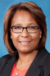 Headshot of Tracey Conti