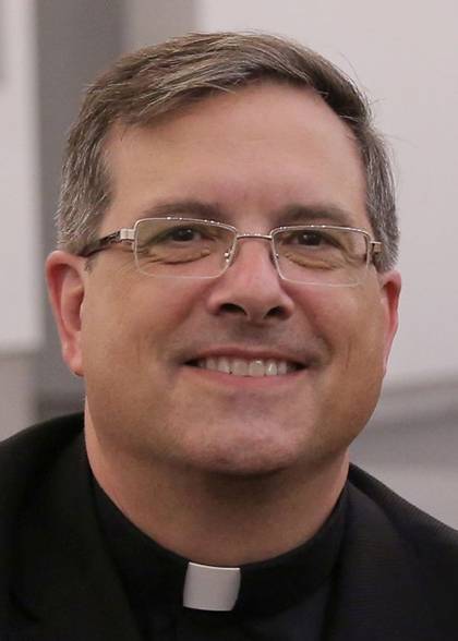 Headshot of David Suwalsky, S.J.